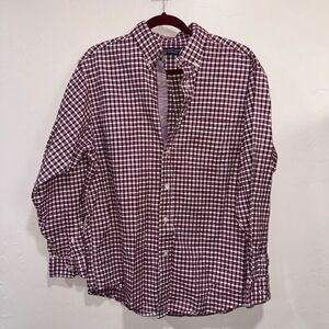 Round Tree & Yorke 100% Cotton Plaid Button up